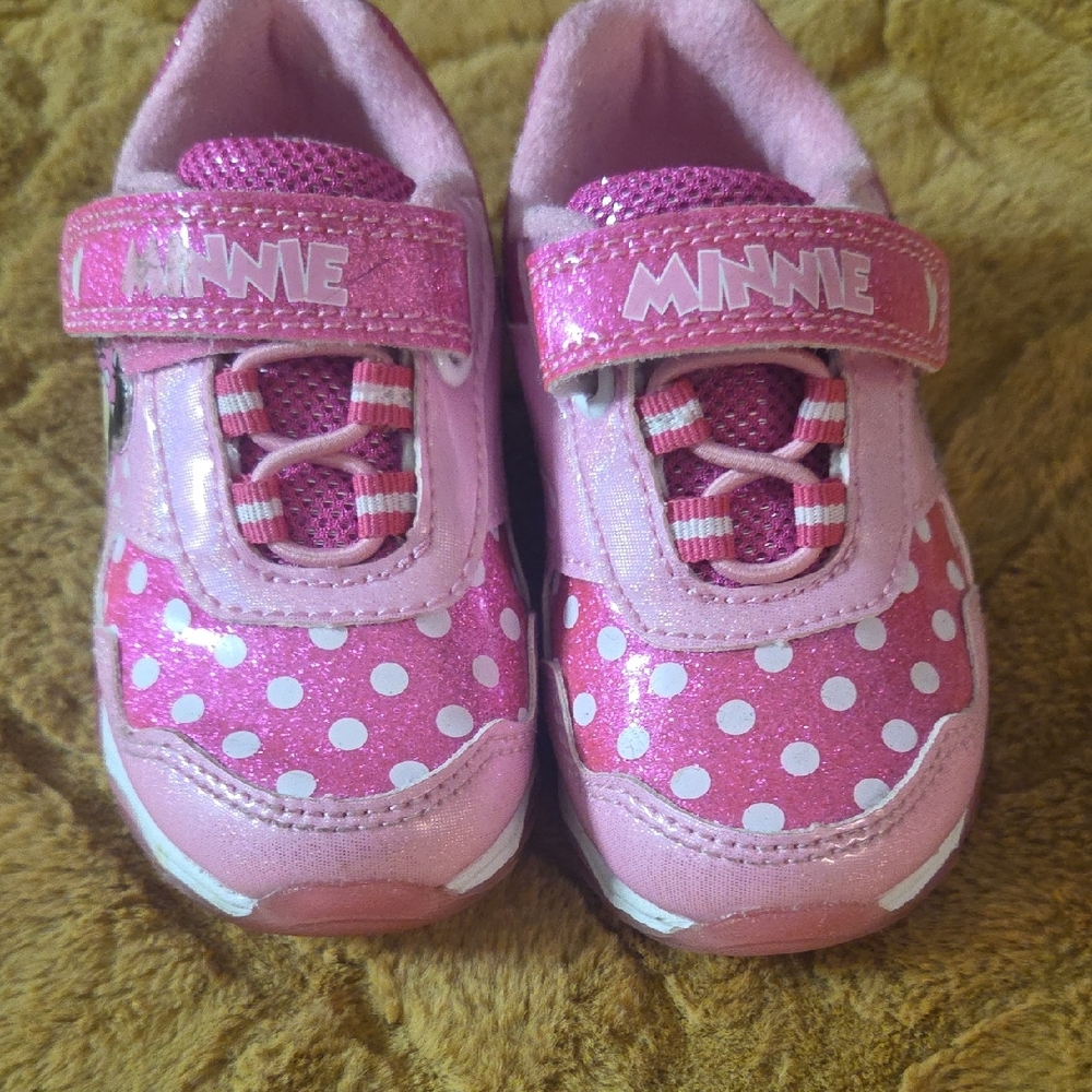 Minnie Mouse Pink Polka Dot Light-up Toddler Sneakers